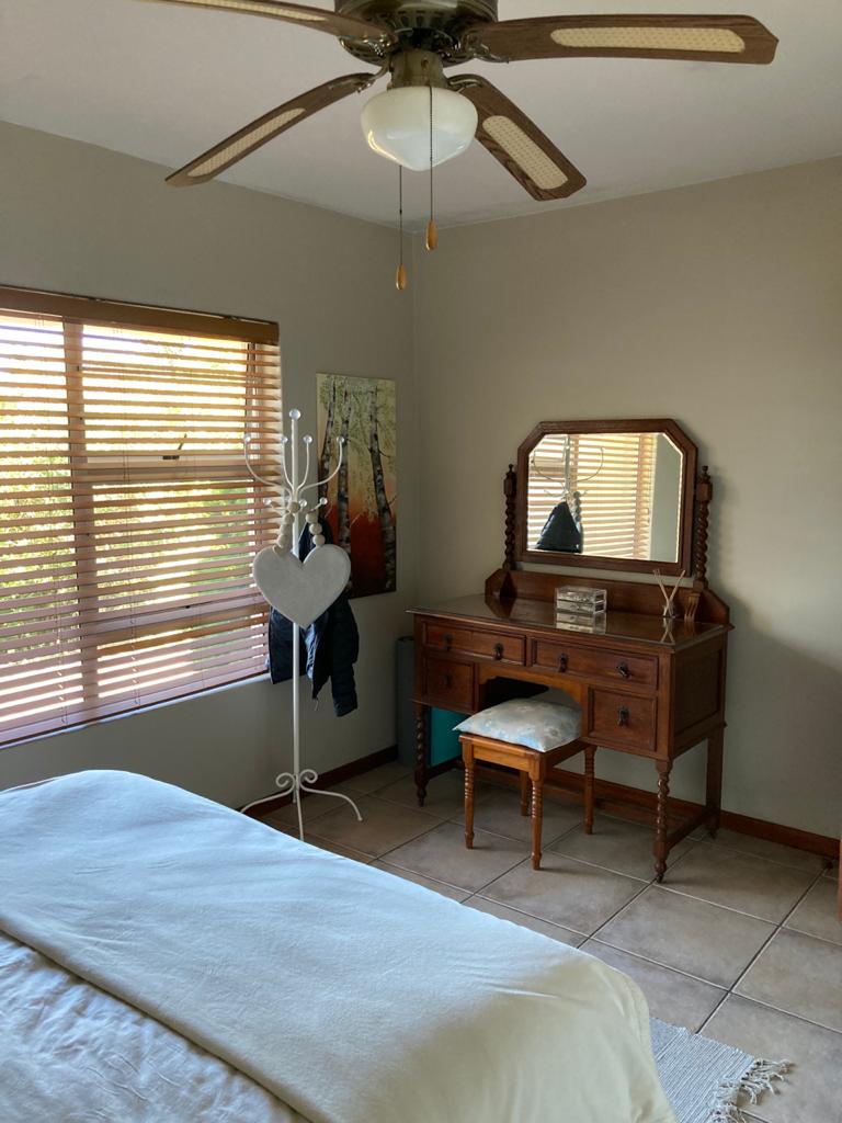 2 Bedroom Property for Sale in Beacon Bay Eastern Cape